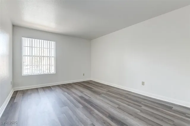 $1,395 | 2606 South Durango Drive, Unit 214, Las Vegas, NV 89117