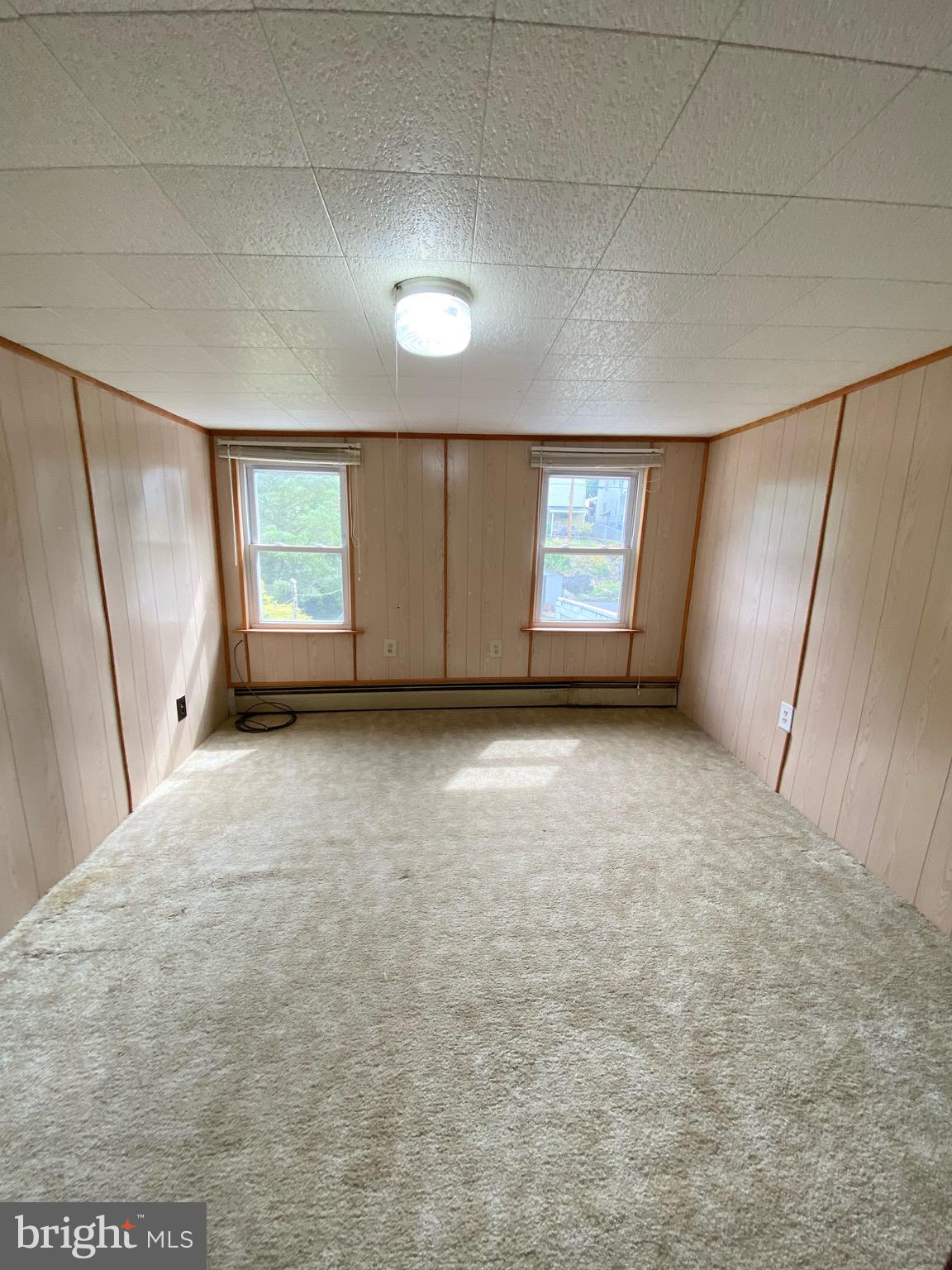31 Spring Street Tremont, PA 17981 - Photo 13 of 23 Gallery Image 13