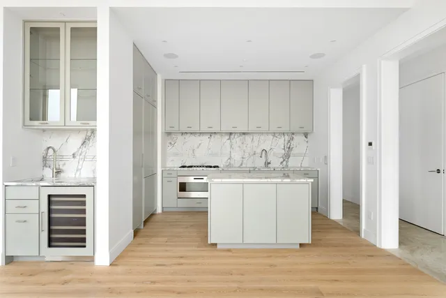 $25,000 | 347 Henry Street, Unit 11A | Cobble Hill