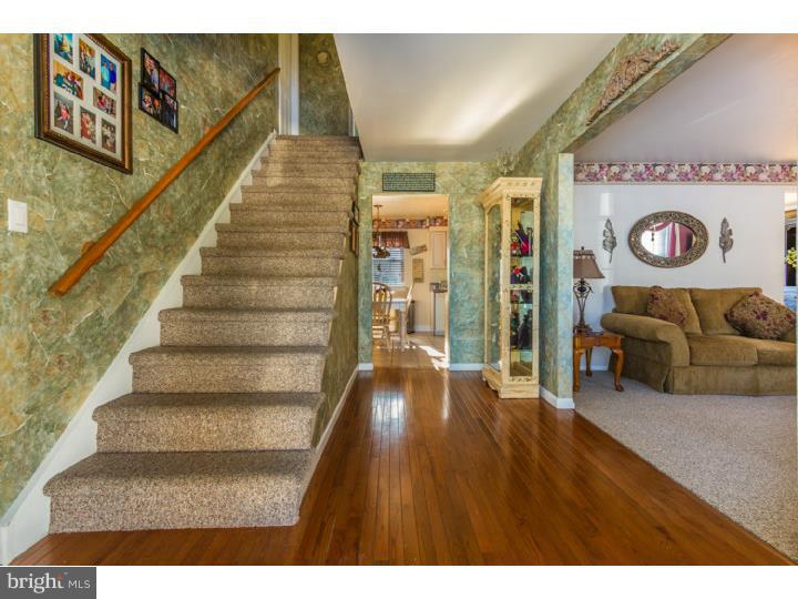 27 Euston Road Marlton, NJ 08053 - Photo 3 of 20 Gallery Image 3