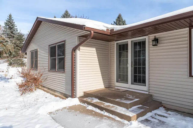 $382,000 | 7610 50th Street North, Lake Elmo, MN 55042