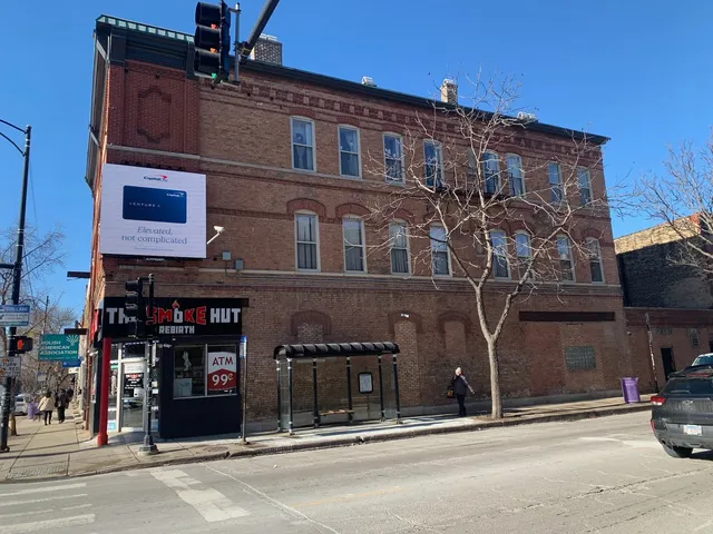 $1,999 | 2002 West Chicago Avenue, Unit 2R, Chicago, IL 60622