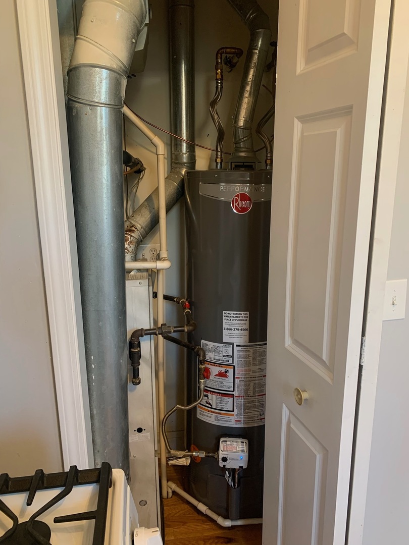 2002 West Chicago Avenue, Unit 2R Chicago, IL 60622 - Photo 19 of 20