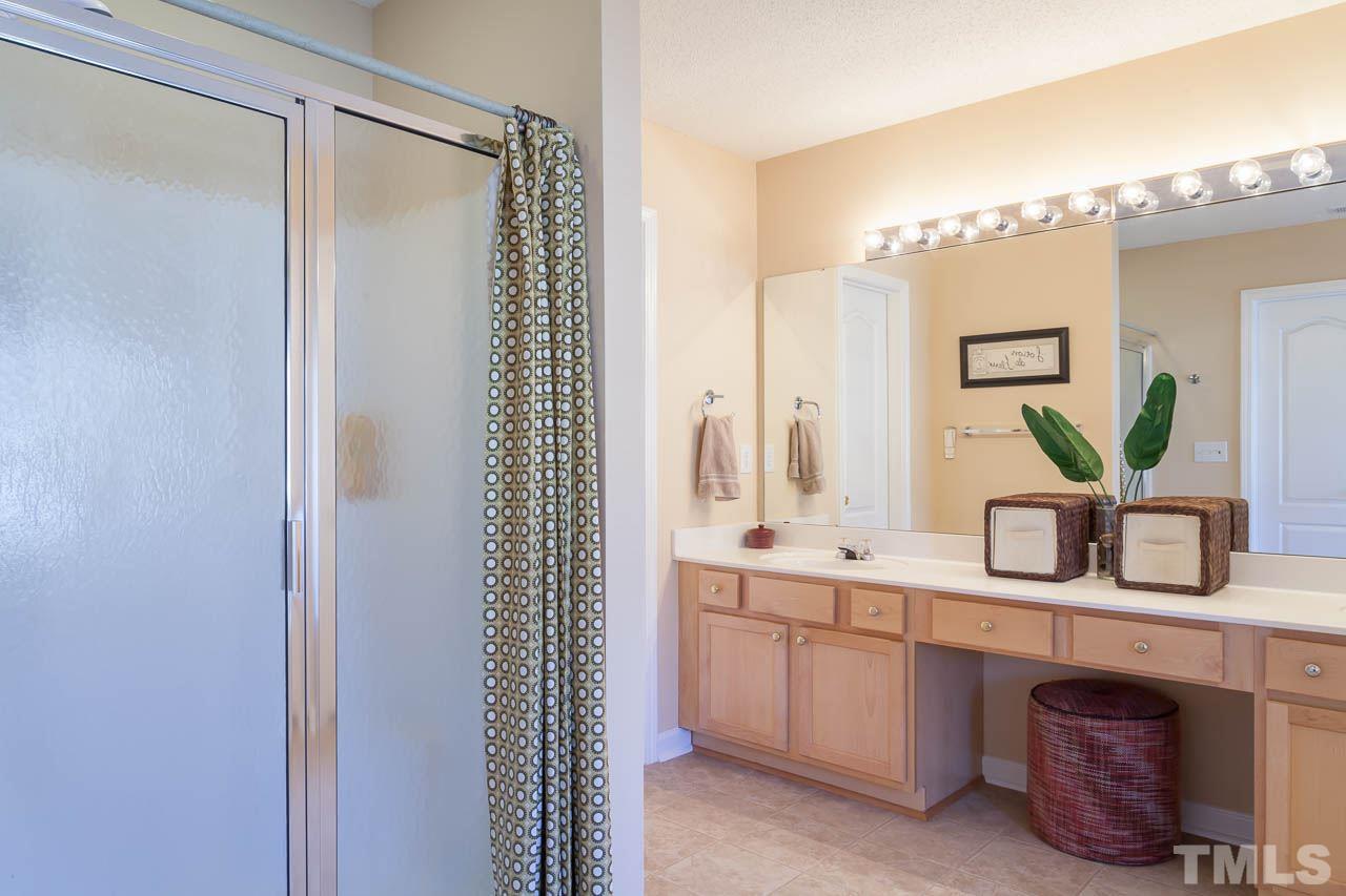 404 Grassy Point Road Apex, NC 27502 - Photo 16 of 24 Gallery Image 16