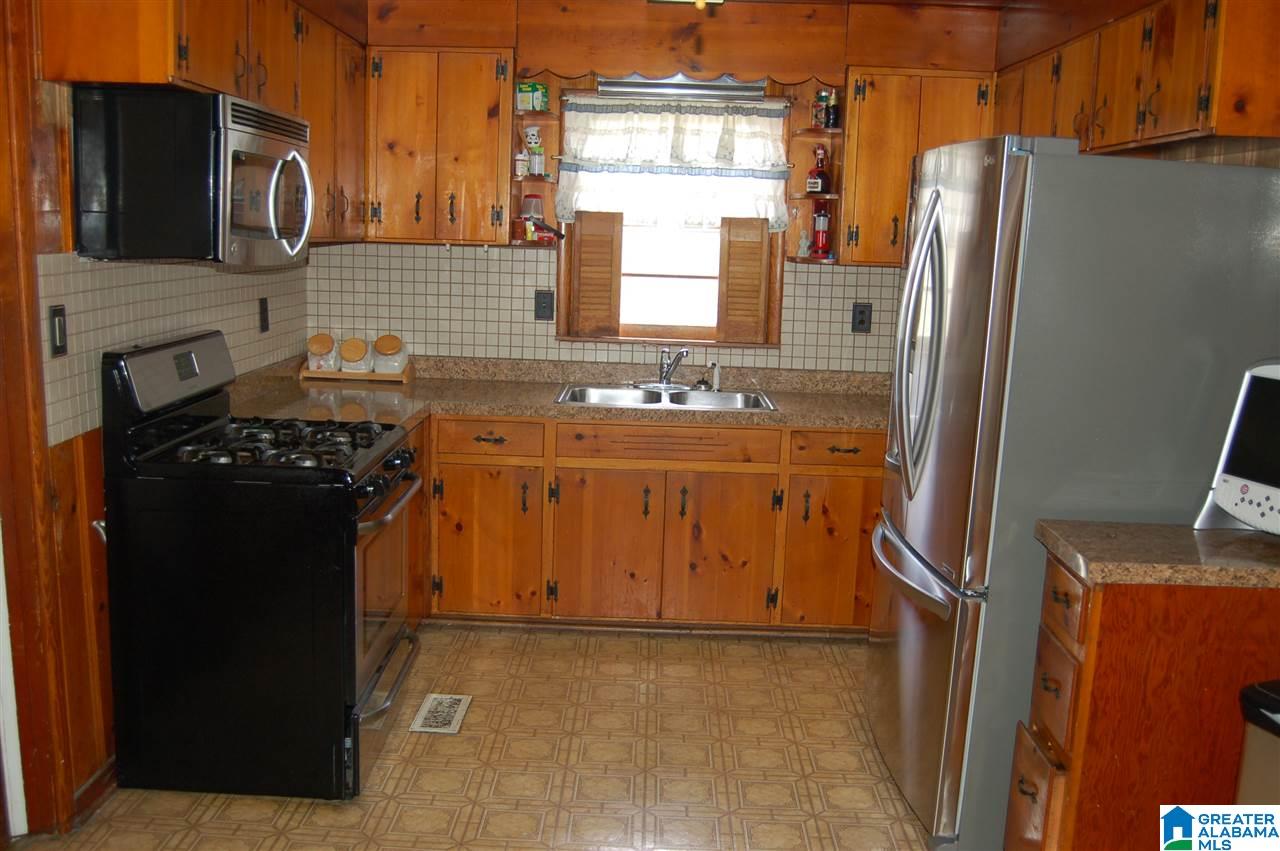 511 12th Avenue Midfield, AL 35228 - Photo 20 of 27