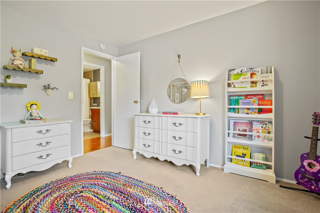 2727 168th Street Southeast Bothell, WA 98012 - Photo 25 of 38