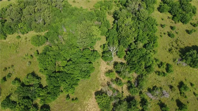 $884,000 | 0 Highway 39 Highway, Savonburg, KS 66772