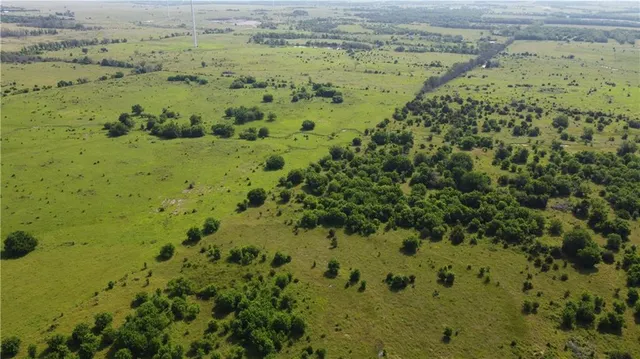 $884,000 | 0 Highway 39 Highway, Savonburg, KS 66772