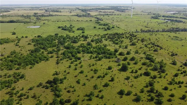 $884,000 | 0 Highway 39 Highway, Savonburg, KS 66772