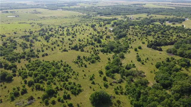 $884,000 | 0 Highway 39 Highway, Savonburg, KS 66772