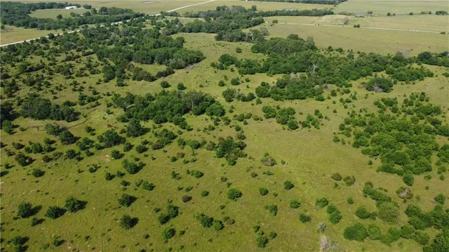 $884,000 | 0 Highway 39 Highway, Savonburg, KS 66772