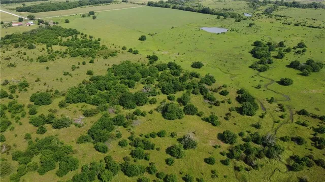 $884,000 | 0 Highway 39 Highway, Savonburg, KS 66772