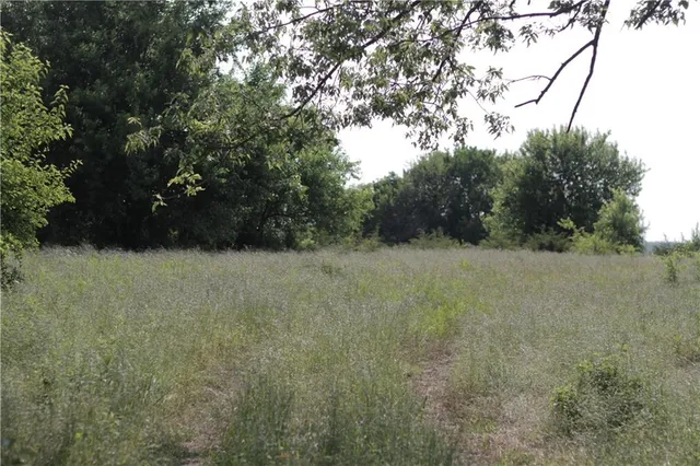 $884,000 | 0 Highway 39 Highway, Savonburg, KS 66772