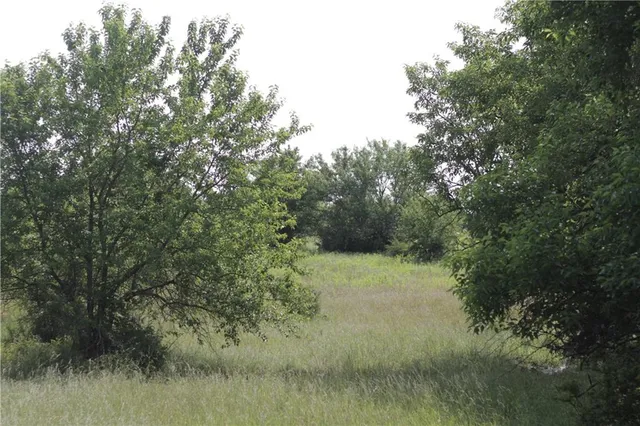 $884,000 | 0 Highway 39 Highway, Savonburg, KS 66772