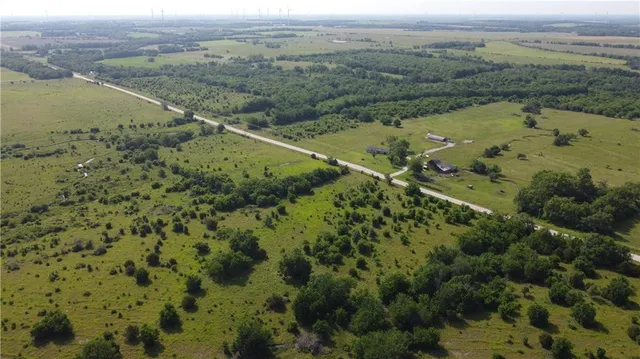 $884,000 | 0 Highway 39 Highway, Savonburg, KS 66772
