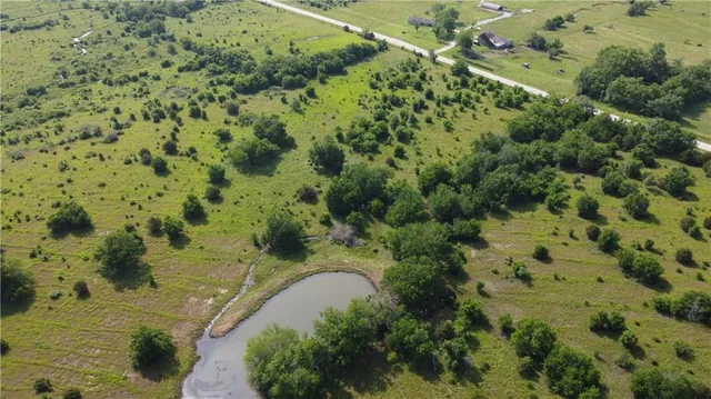 $884,000 | 0 Highway 39 Highway, Savonburg, KS 66772