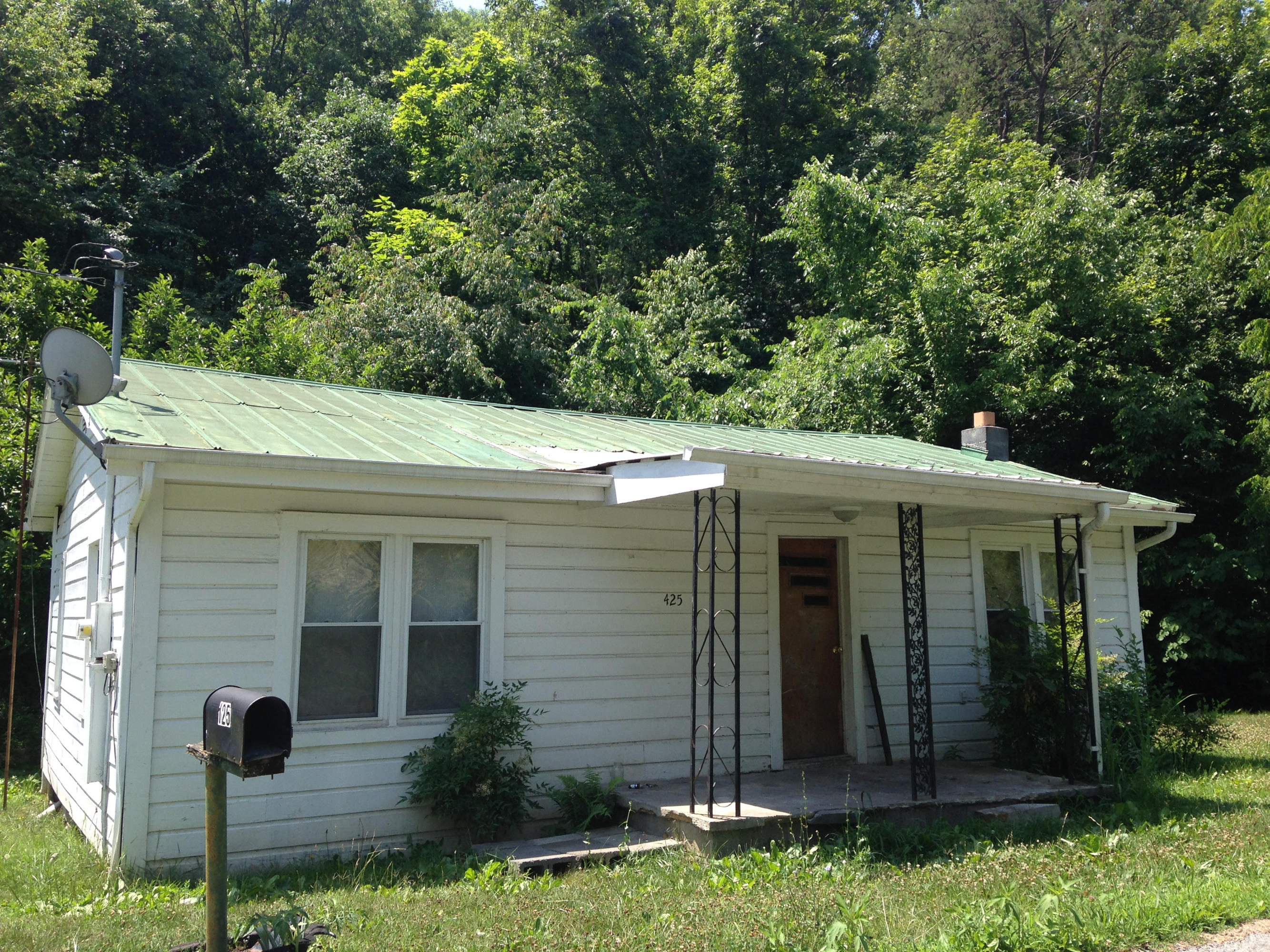 449 Airport Road Bybee, TN 37713 - Photo 21 of 22 2014-06-23 12