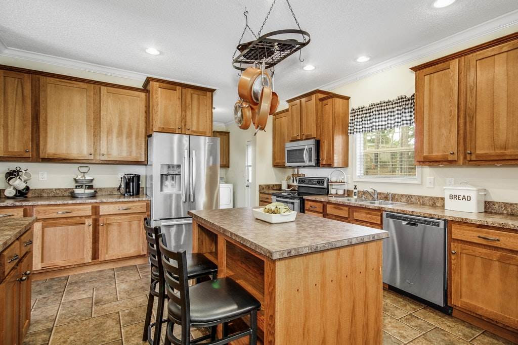 80 Willis Road Garner, NC 27529 - Photo 3 of 24 Photo 3