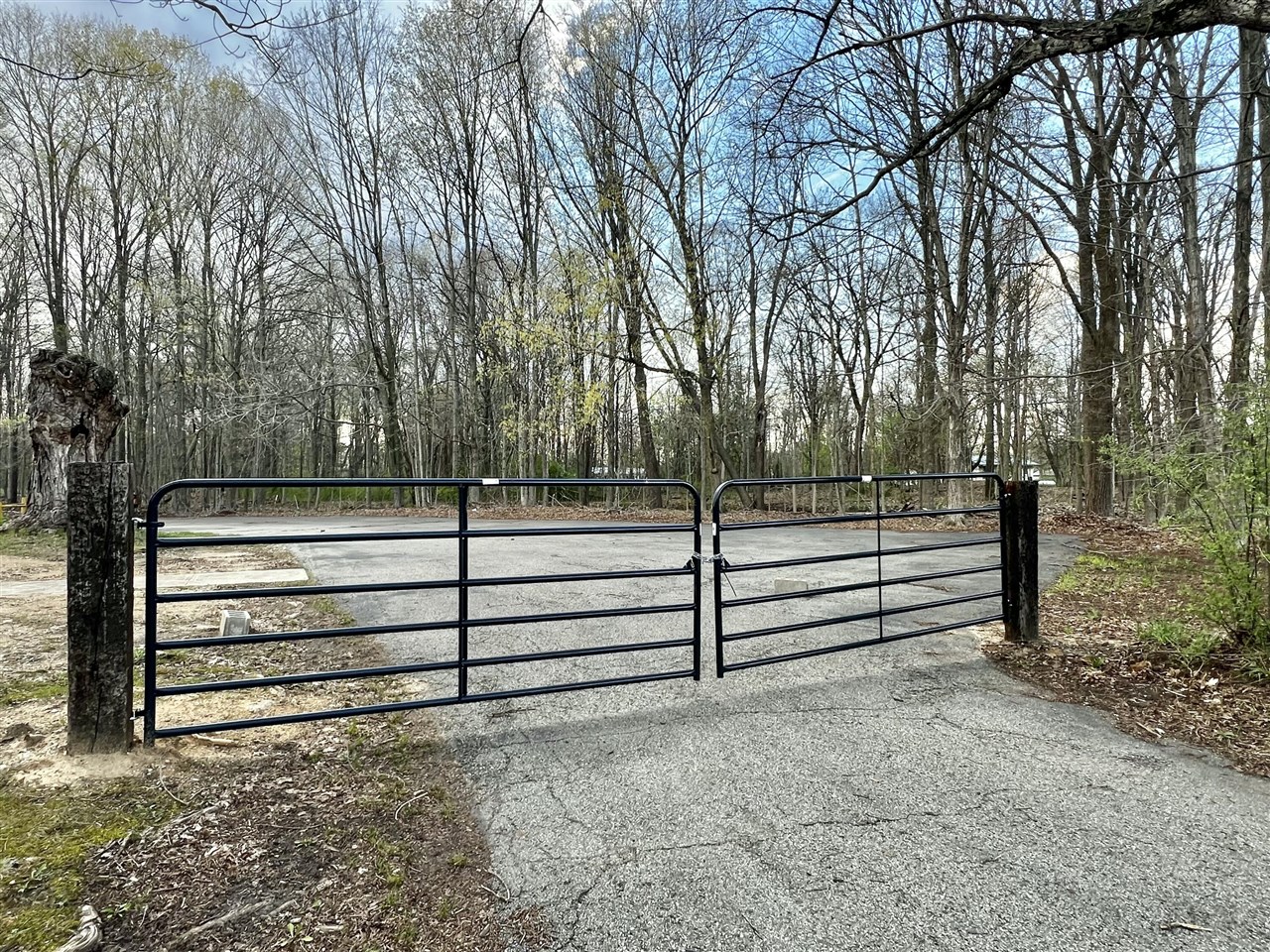8768 Jerome Road North Jerome, MI 49249 - Photo 13 of 60