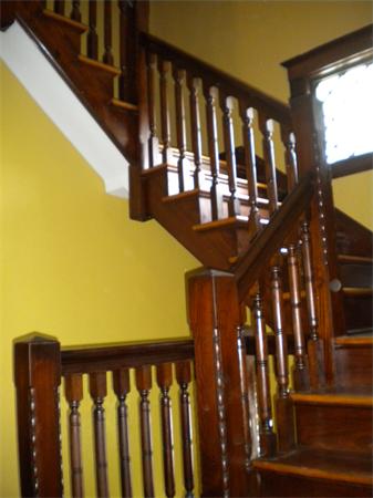 1 Holland Road Worcester, MA 01603 - Photo 3 of 12 Gallery Image 3