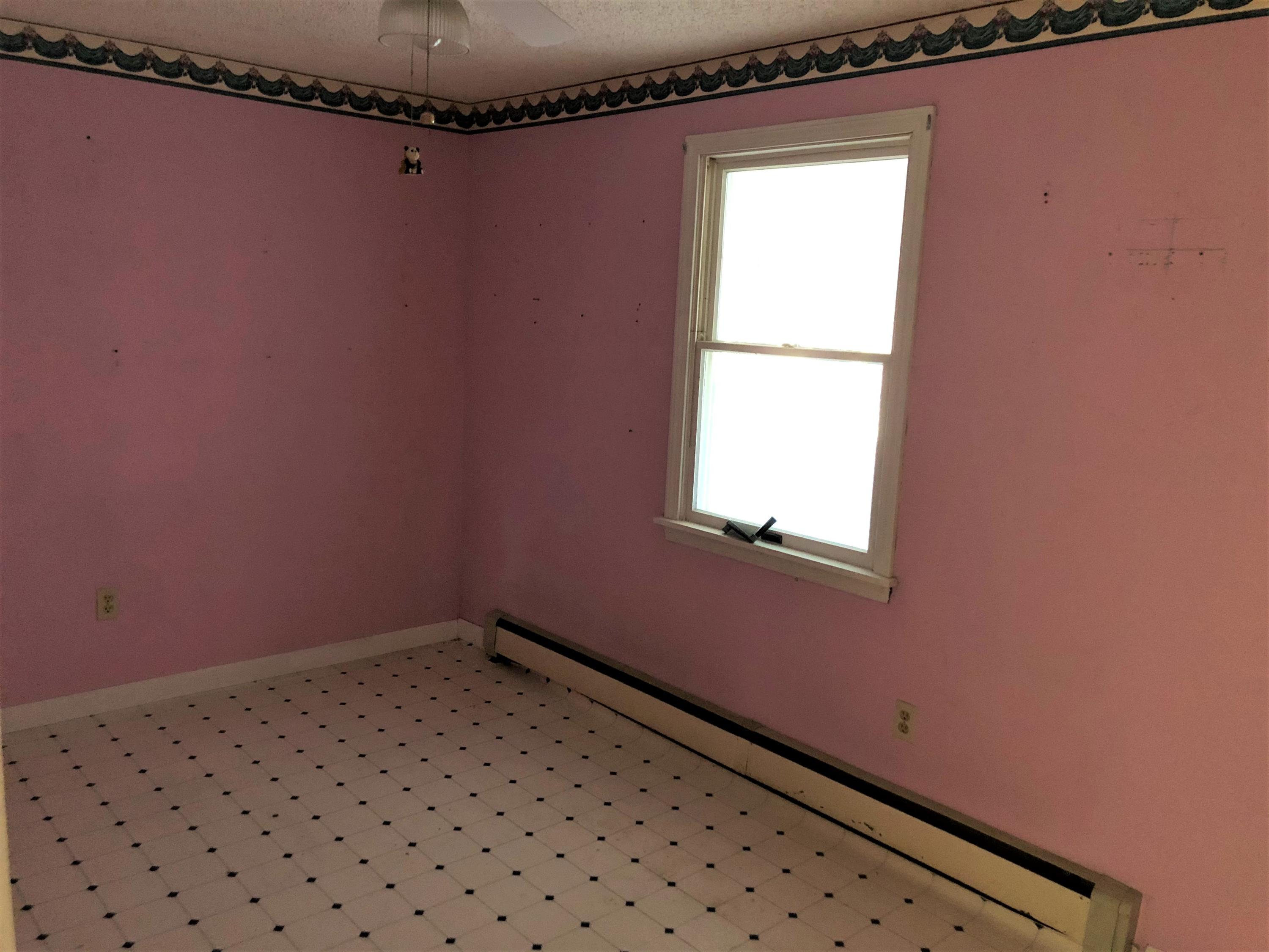 254 Town House Road Chelsea, ME 04330 - Photo 11 of 19 2nd Bedroom