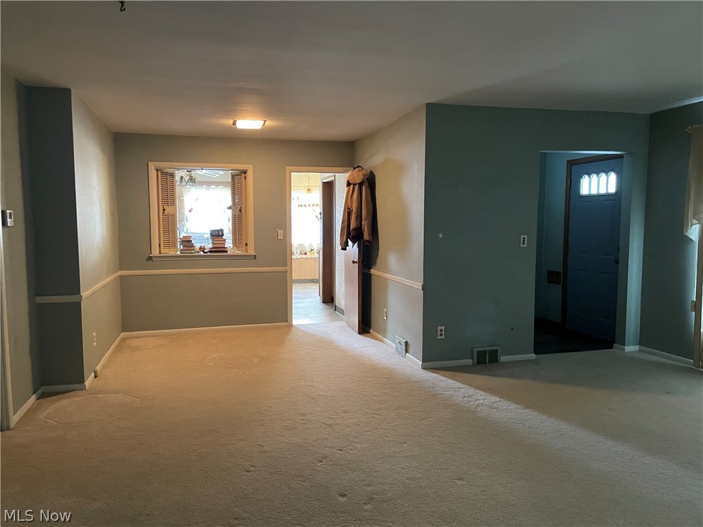 999 Chelston Road South Euclid, OH 44121 - Photo 7 of 30
