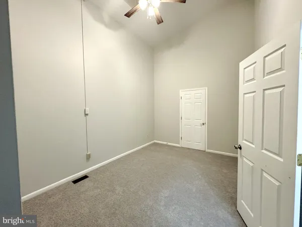 $2,300 | 1326 Central Avenue, Unit B, Glendora, NJ 08029