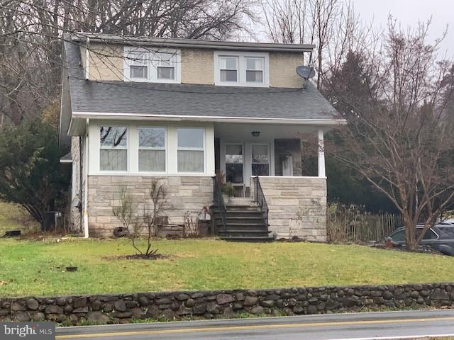 421 Rugby Road Birdsboro, PA 19508 - Photo 2 of 25 Front Yard