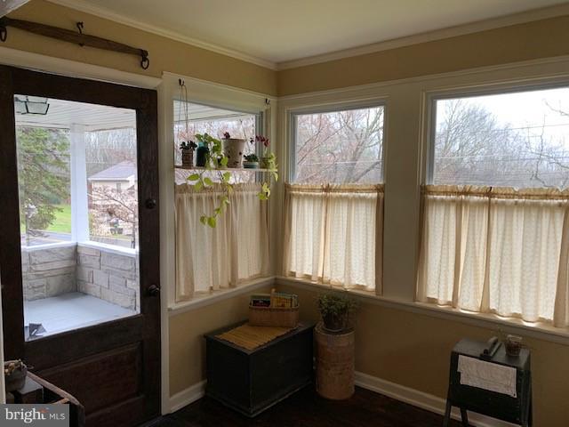 421 Rugby Road Birdsboro, PA 19508 - Photo 4 of 25 Enclosed Front Porch