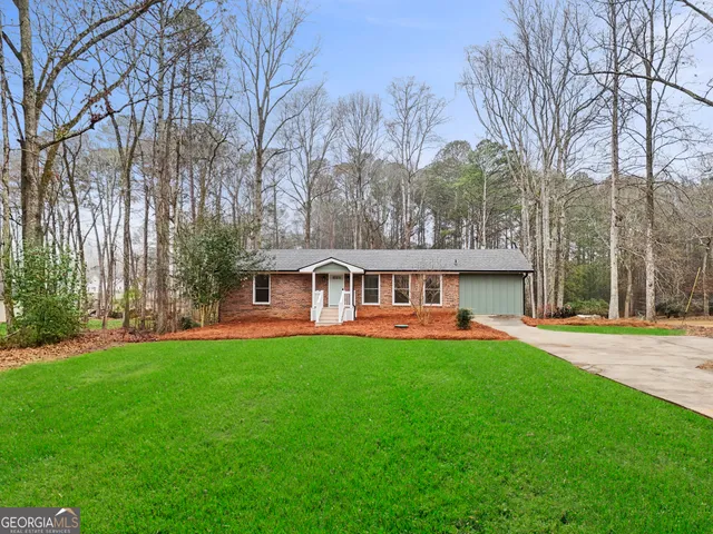 $2,800 | 335 Harris Road, Fayetteville, GA 30215
