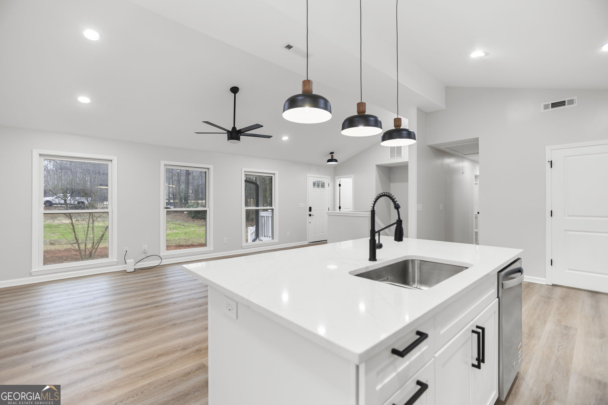 335 Harris Road Fayetteville, GA 30215 - Photo 14 of 35