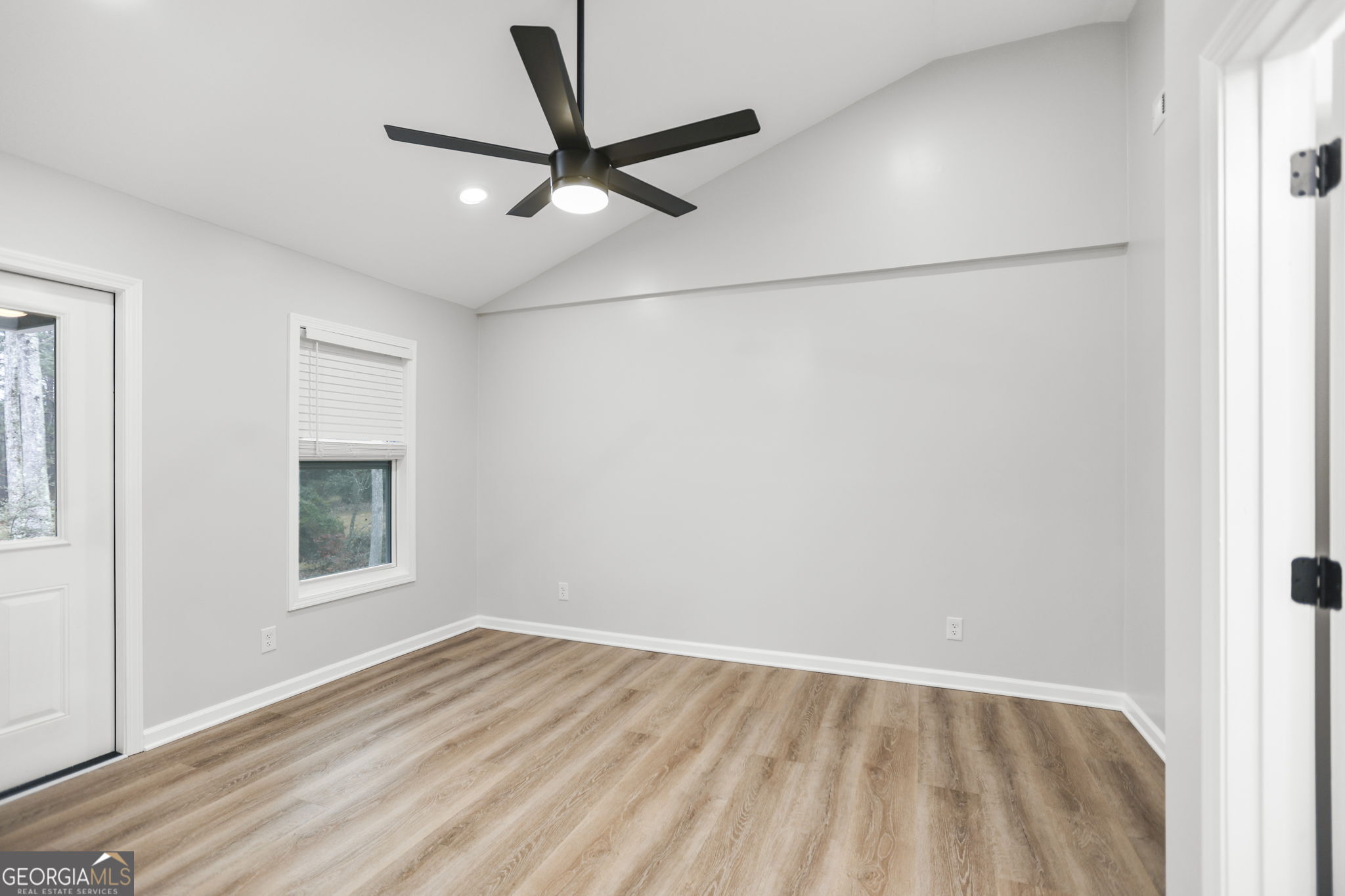 335 Harris Road Fayetteville, GA 30215 - Photo 16 of 35