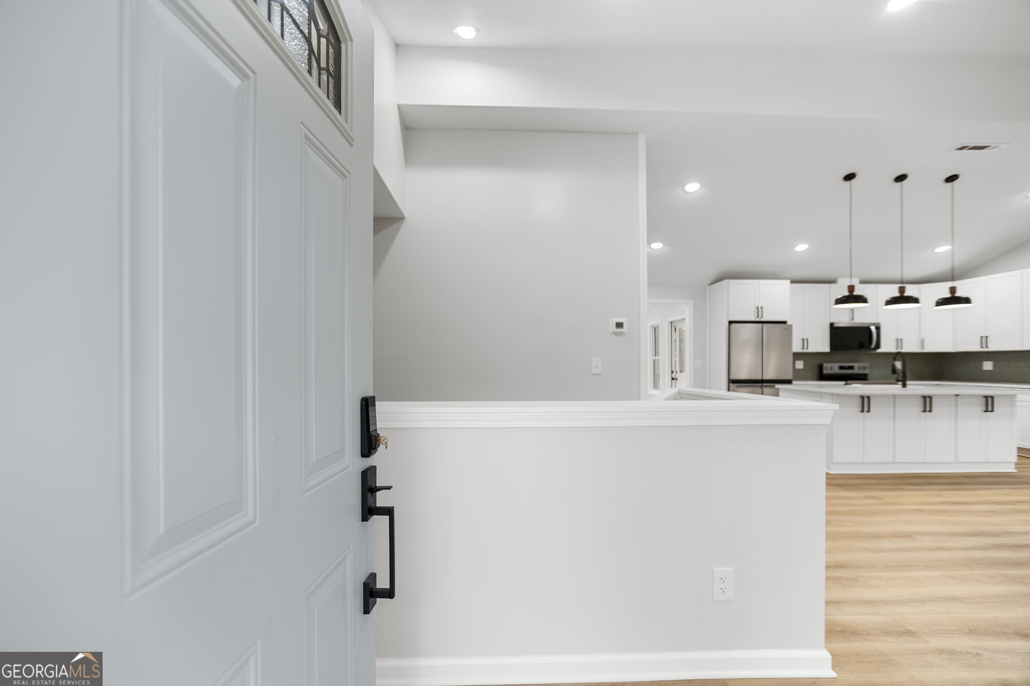 335 Harris Road Fayetteville, GA 30215 - Photo 3 of 35