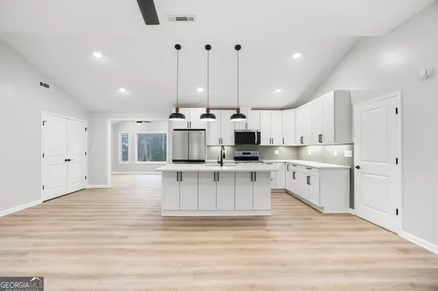 $2,800 | 335 Harris Road, Fayetteville, GA 30215