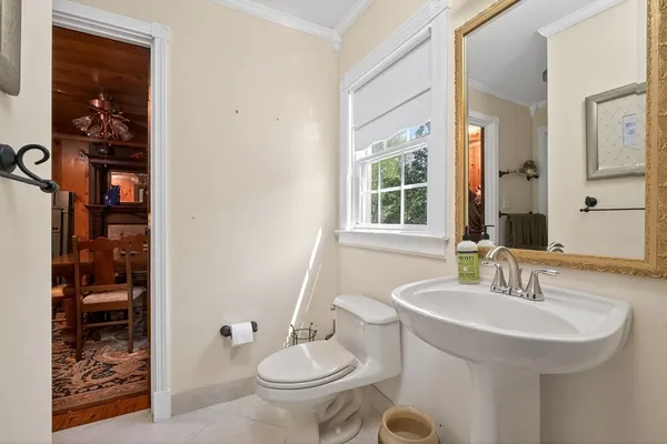 $315,000 | 1932 Holly Creek Road, Celina, TN 38551