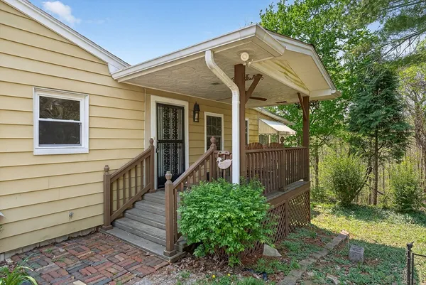 $315,000 | 1932 Holly Creek Road, Celina, TN 38551