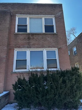 $1,950 | 1617 West Glenlake Avenue, Unit 1W, Chicago, IL 60660