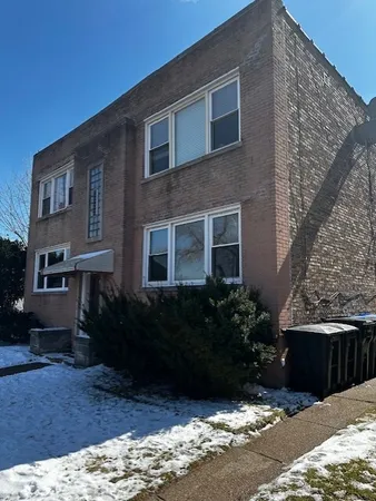 $1,950 | 1617 West Glenlake Avenue, Unit 1W, Chicago, IL 60660
