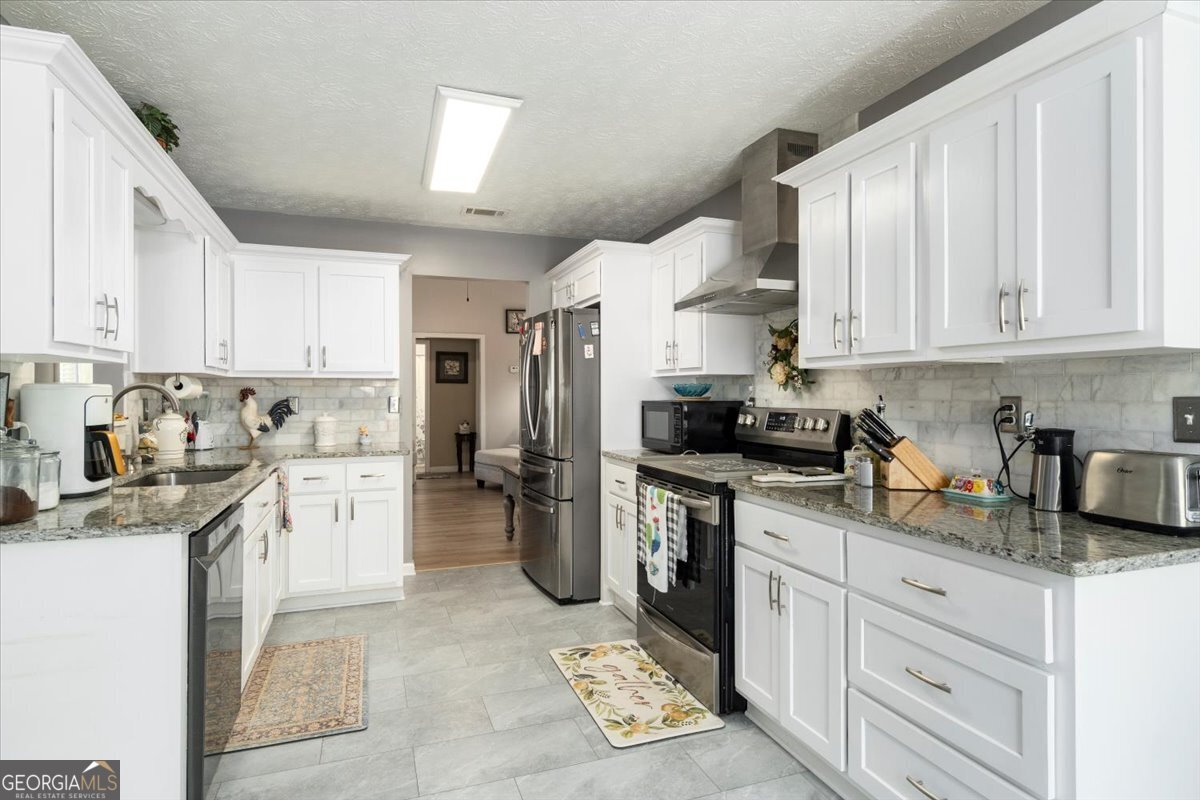 1602 Annas Way Monroe, GA 30656 - Photo 15 of 48