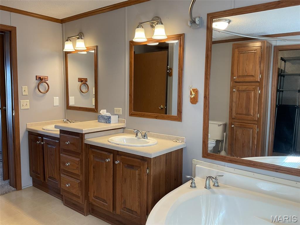 1014 West Main Street Alhambra, IL 62001 - Photo 19 of 25 Gallery Image 19