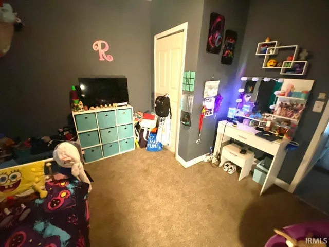 $114,500 | 8065 East Terhune Street, Dugger, IN 47848