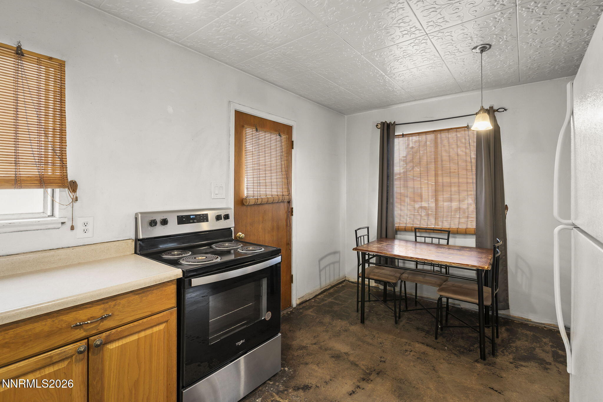 355 York Way Sparks, NV 89431 - Photo 10 of 22 10-web-or-mls-_DSC0045