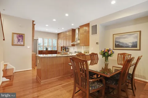 $1,100,000 | 2116 12th Street Northwest, Washington, DC 20009