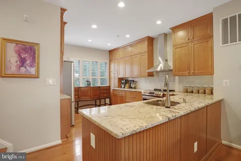 $1,100,000 | 2116 12th Street Northwest, Washington, DC 20009