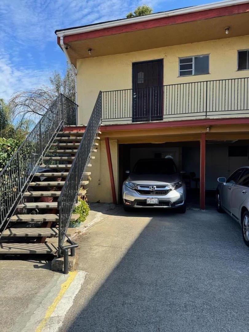 3002 Bona Street Oakland, CA 94601 - Photo 4 of 10