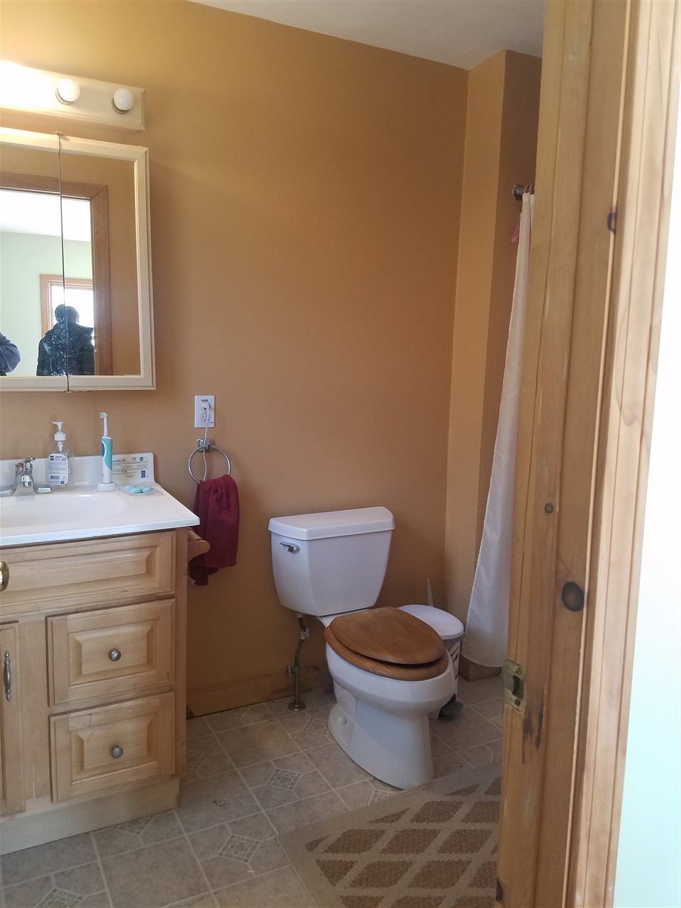 1847 Meehan Road Bristol, VT 05443 - Photo 14 of 17 Gallery Image 14