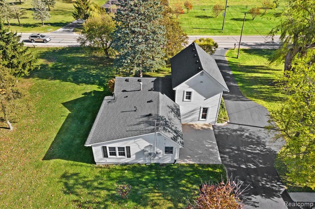 2795 North Burkhart Road Howell, MI 48855 - Photo 25 of 31