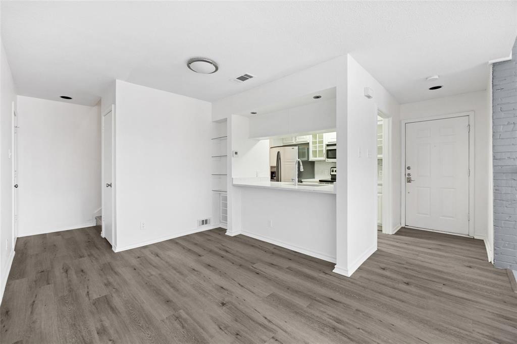 18240 Midway Road, Unit 402 Dallas, TX 75287 - Photo 5 of 29 Gallery Image 5