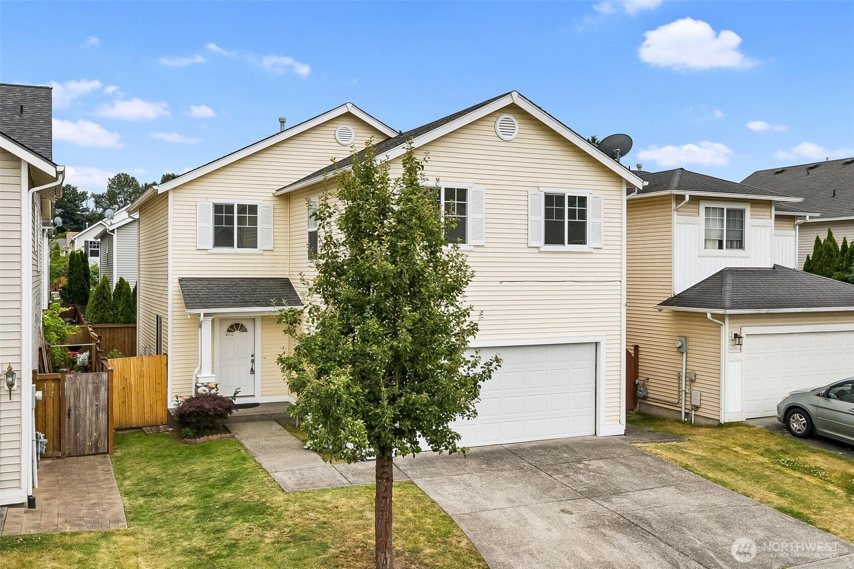 110 Ferndale Avenue Southeast Renton, WA 98056 - Photo 2 of 40