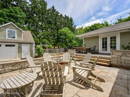 $1,200,000 | 1701 Wagner Road, Glenview, IL 60025